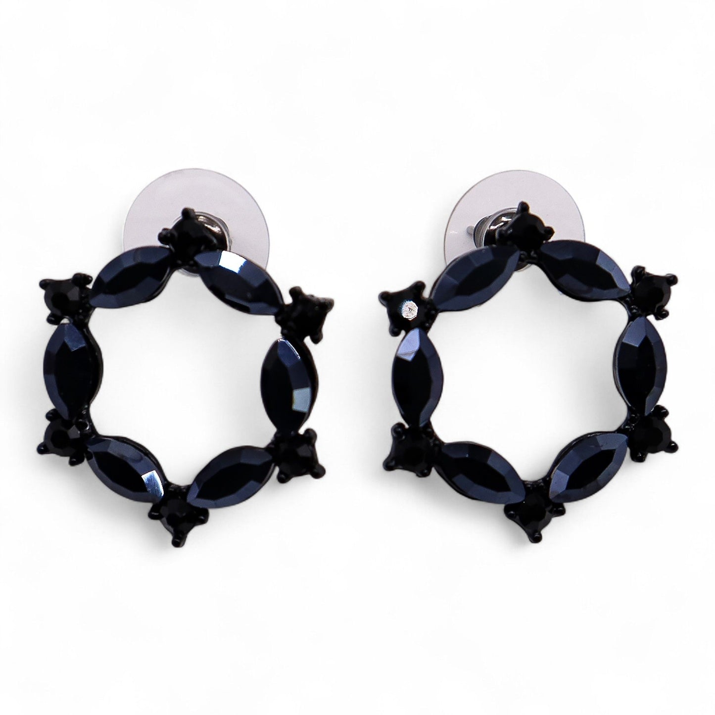 Jet Black - Vintage Glass - Loop - Earrings