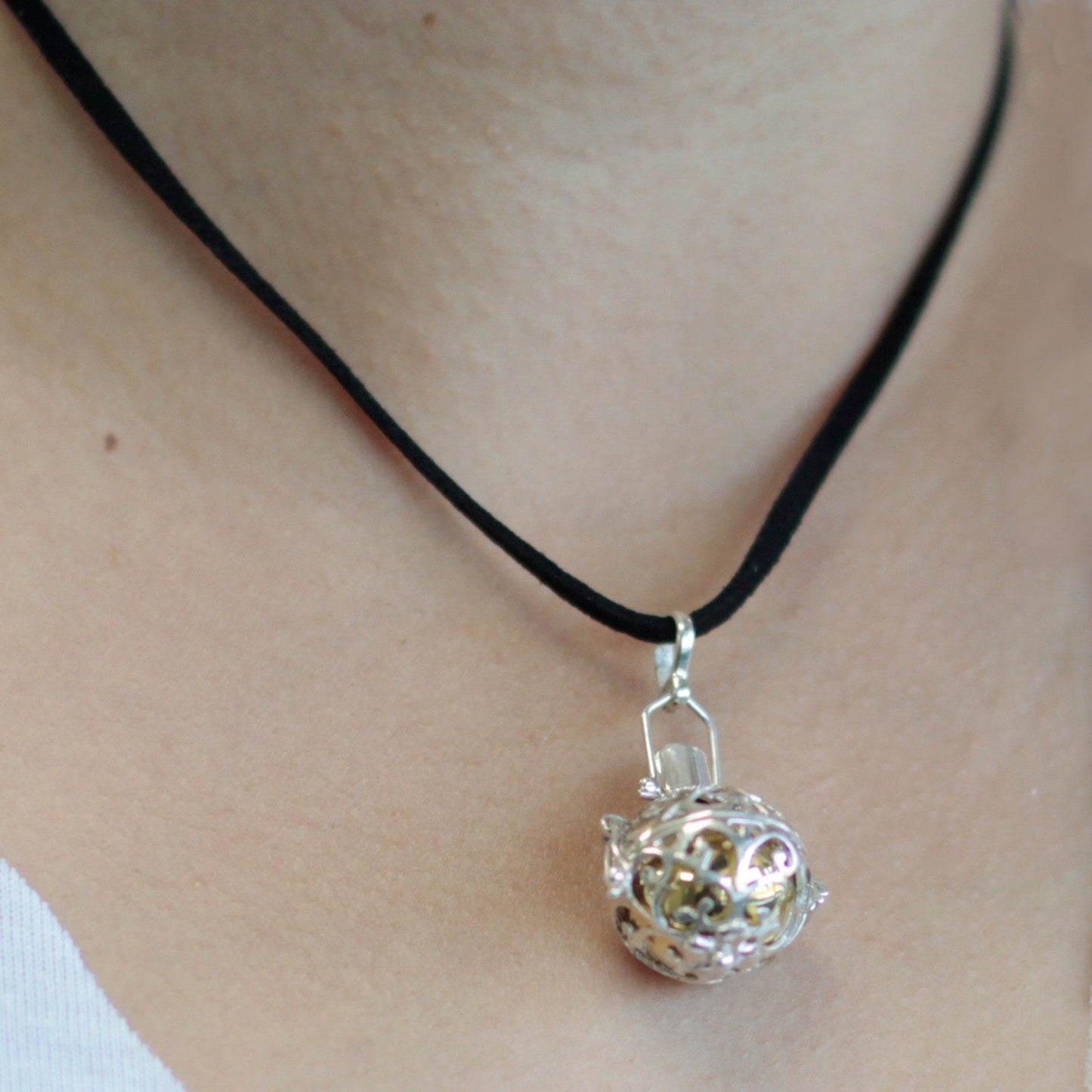 Silver Angel Bell - Night-time - 18mm - Discover the gentle beauty of the Silver Angel Bell – Night‑Time Edition ,